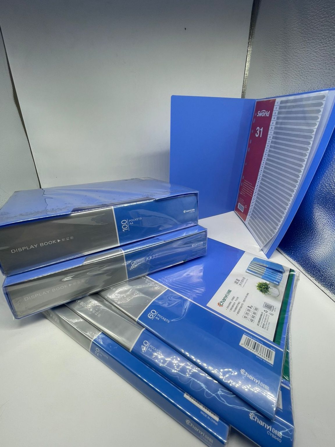 Display book 100 pages File Tec